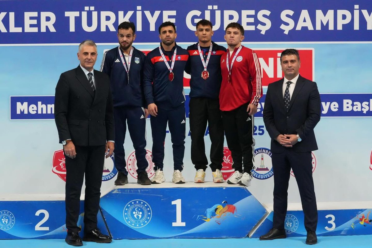 BahcelievlerBSK's tweet photo. 2025-2026 Sezonu Büyükler Grekoromen Güreş Türkiye Şampiyonası Gaziantep/Şahinbey’de yapılan müsabakada 60 kg kategorisinde Mustafa Sağlam ikinci, 97 kg kategorisinde Erdem Kethüda beşinci olmuştur. Sporcularımızı tebrik eder, başarılarının devamını dileriz. https://t.co/yqFiDJLh0J