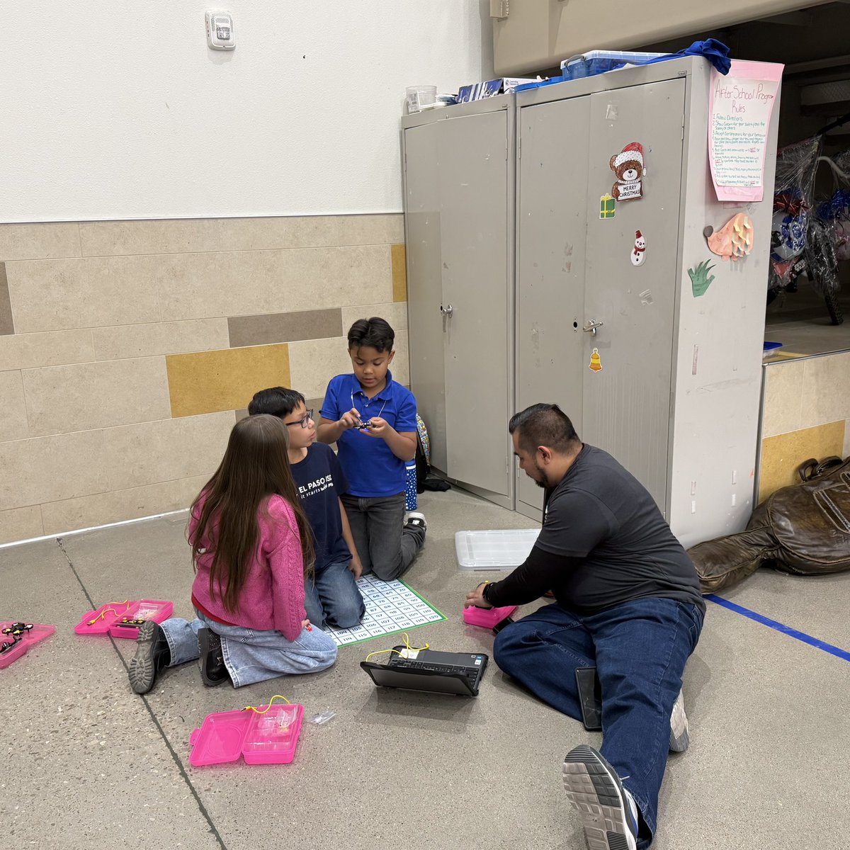 MsDanielsStormy's tweet image. Thanks to @JYepez_TECH for stepping in and assisting our Drone teams @comets_duran ! @Robolinkinc @EPISD_ITS @ELPASO_ISD