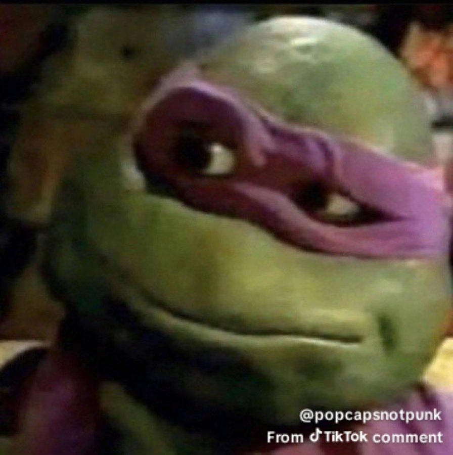 Lҽx Wυʅϝ tweet media