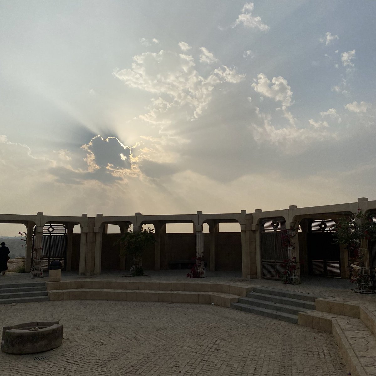 — (@saliren_) on Twitter photo 