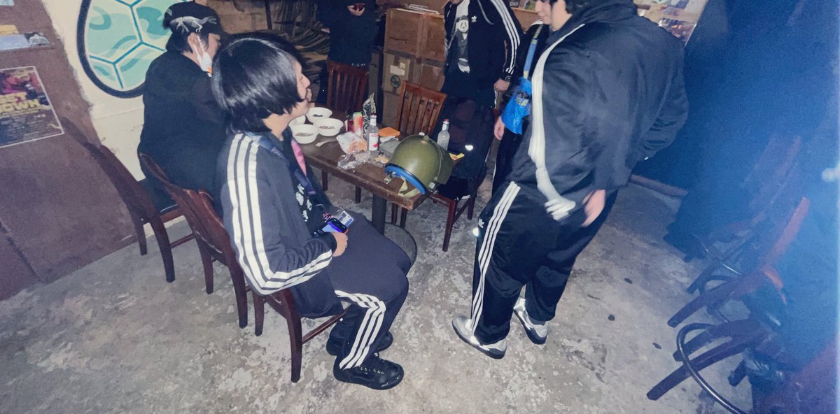 HARDBASS Blitz 開場いたしました！ ひまわりの種など、ロシアのお菓子