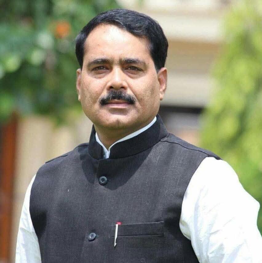 भाजपा के प्रदेश उपाध्यक्ष इंदौर संभाग के प्रभारी आदरणीय भाई साहब श्री रणवीर सिंह रावत जी को जन्म दिवस के शुभ अवसर पर बहुत-बहुत बधाई  एवम शुभकामनाएं