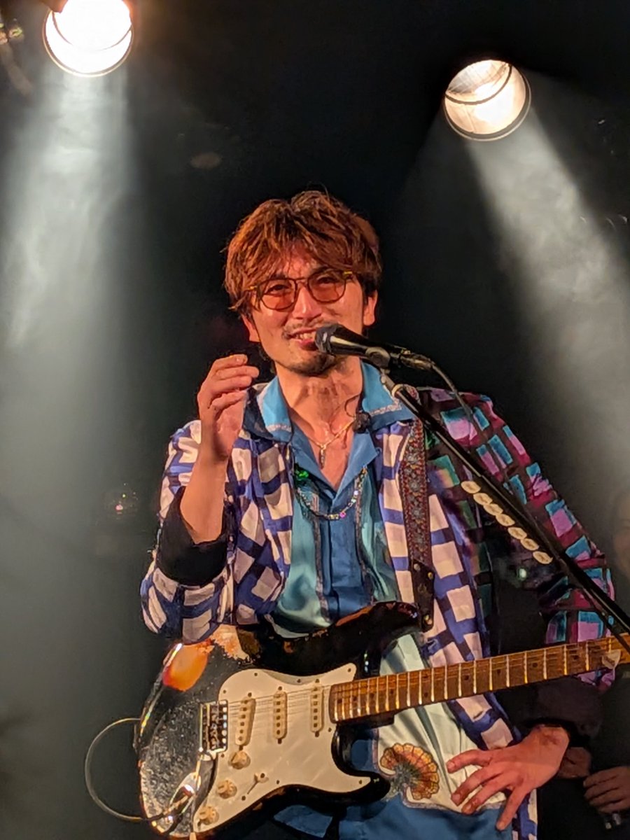 MineHaruK's tweet photo. 今こそ先々週の #FUNKFIRE リリースツアーinNAGOYAの写真を出すべきと感じた

#ThanksParty 最高でした🪩
#BRADIO https://t.co/JiSq1y5ZRS