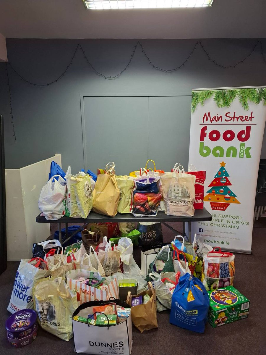 CBSNaas's tweet image. Massive thank you to staff, students and parents for another fantastic Food Drive. Your extremely generous donations will make a real difference to families in Naas this Christmas.   We delivered the food to Esther in Naas Food Bank this morning.