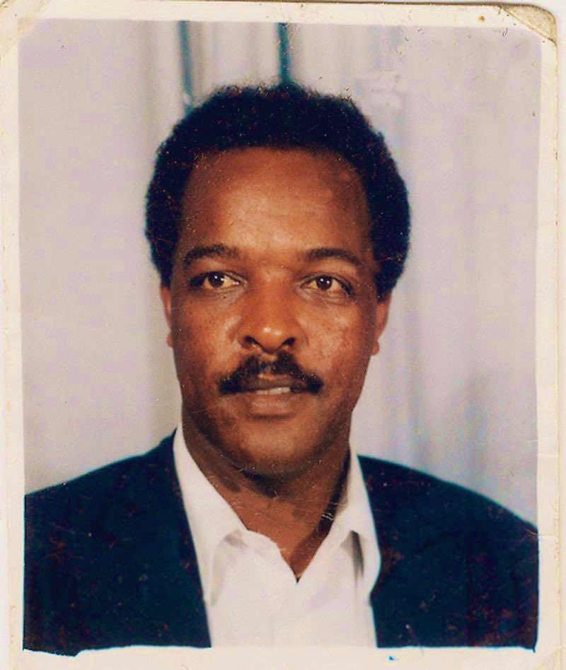 EvaMariaHall's tweet image. 8846. 

Åttatusenåttahundrafyrtiosex dagar och nätter. 

En svensk medborgare i fängelse utan rättegång i tjugofyra år. 

Märk: i 24 år. 

Ofattbart och absolut oacceptabelt. 

@FreeDawit 
#FreeDawit
#FreeDawitIsaak 
@MariaStenergard 
@Utrikesdep
@SwedishPM
@Sverigesriksdag