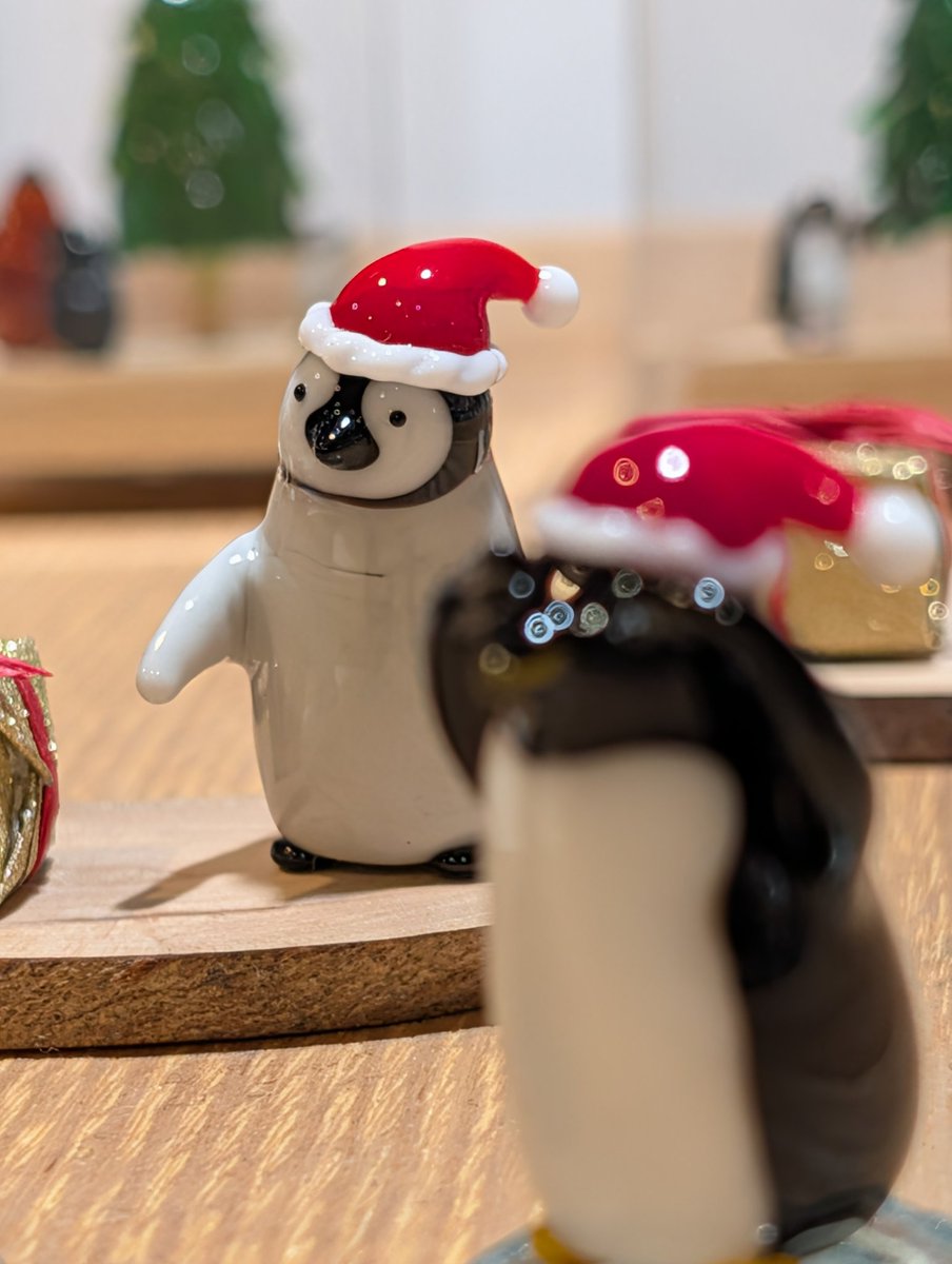 ガラス工房FROZEN OCEANさんのガラスオブジェ。すごく小さいのにこの