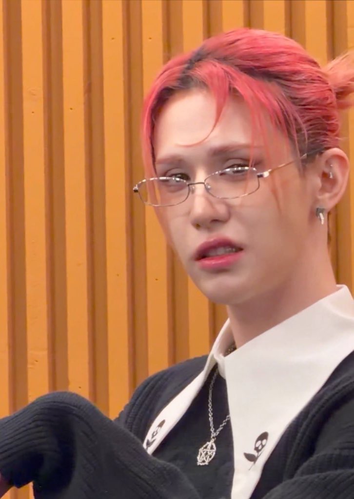 idislov's tweet image. muti these days