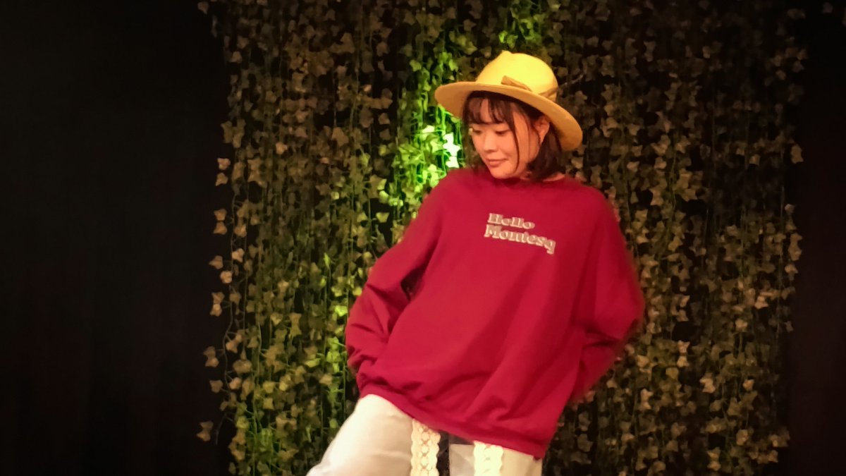 本日から小屋入りということで、朝から舞台を設営して、場当たりを行いました！
舞台の写真をチラ見せ！「オアセス」はいよいよ明日から！まだまだお席ございます！
URLからの明日の予約は本日の0時まで！ぜひ劇場に足をお運びくださいませ！
ご予約→ticket.corich.jp/apply/408470/
#オアセス
