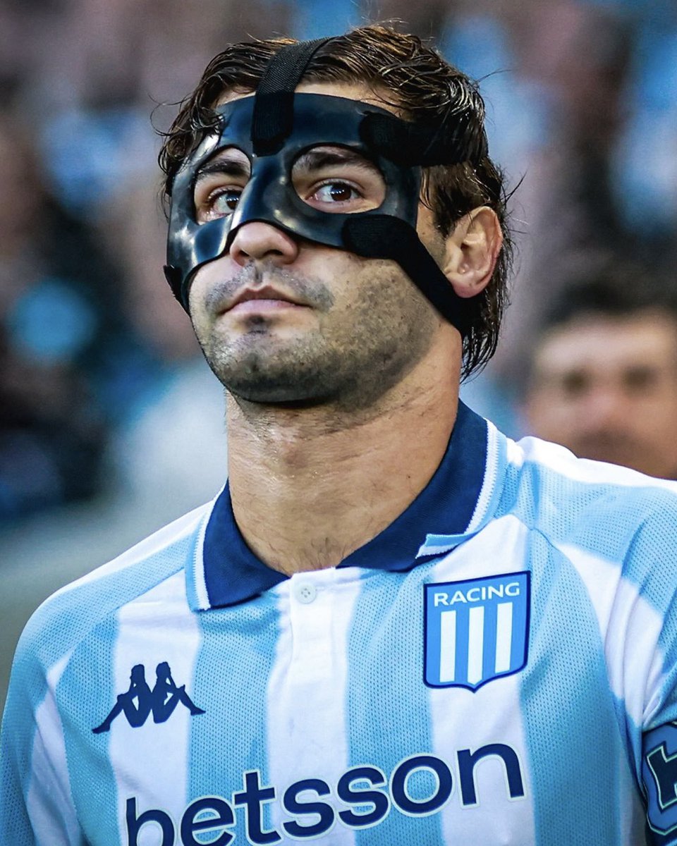 Data Racing 👑 tweet media