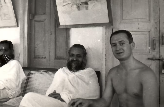 ▶️ Some people spread ideologies.
Yuri Bezmenov came to India to rewrite a nation’s mind, but India ended up rewriting his🧠

> Be Yuri Bezmenov

Yuri Bezmenov wasn’t a spy with weapons, he was a specialist in something far more powerful
Ideological subversion, the slow process