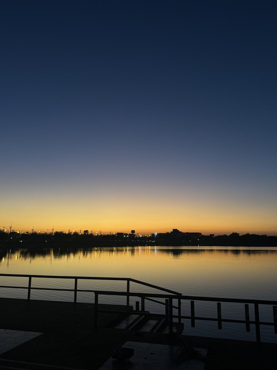 jer4nc's tweet image. Insomnia - yonlapa .