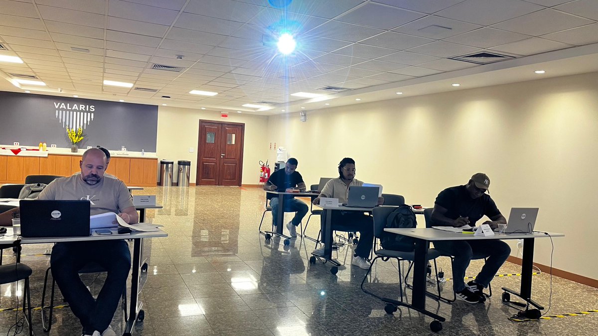 🎓 Proud moment for our #Brazil Operations and Training &amp; Competence team! They’ve delivered the first Well Control Driller training classes—accredited by the IADC and taught by our certified instructor in Portuguese and English.

#BoldlyFirst #Excellence #Training