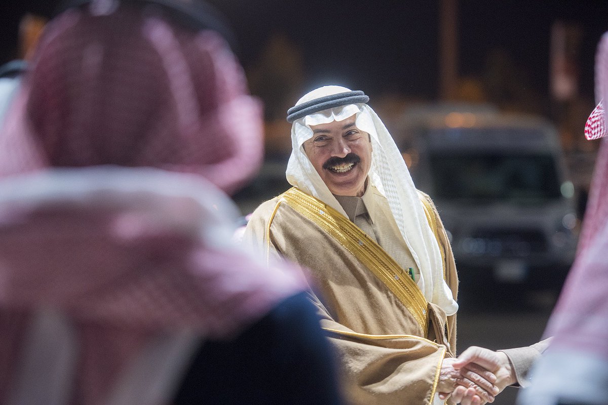 dahash333's tweet photo. اللهم في آخر ساعة من  يوم #الجمعة ارحم أبي واغفر لهُ واجعل لقبره نورًا إلى يوم يبعثون ربي اجعل والدي في عليّين ومنازل من نور وحدائق مما يشتهي وتطيب بها نفسه اللهم وسّع قبره وآنسه بقربك وبلطفك يا كريم وجميع موتى المسلمين https://t.co/nq33AvZTax
