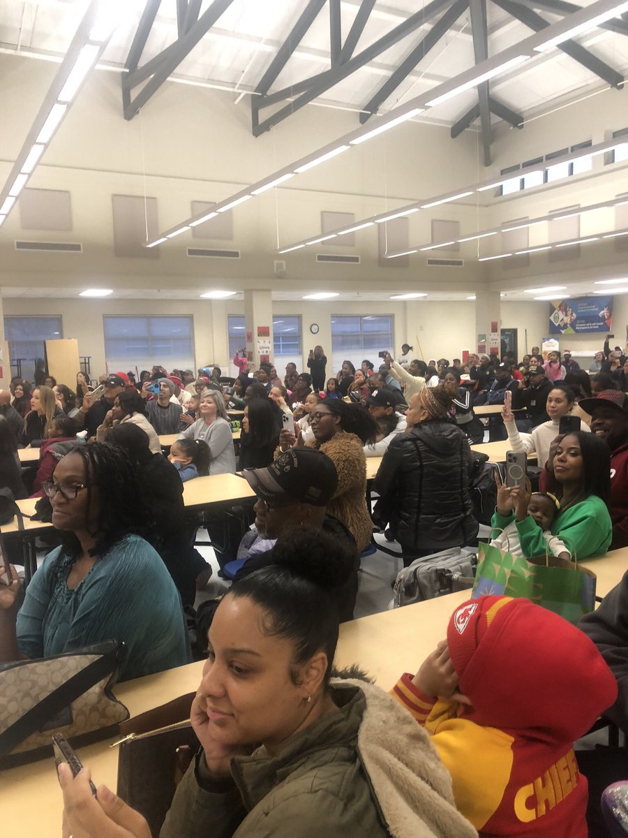 Our GMAS and Behavior Reset Meeting went well during our intermission of our Winter performance night. We had a standing room audience and our students see we are collectively as a community on board with high Teaching and Learning expectations for all students. <a href="/LIVEOAKELEM/">LIVE OAK ELEMENTARY</a>
