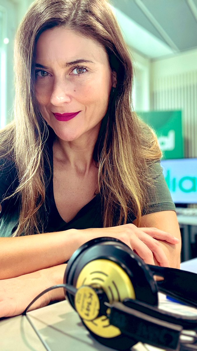 “Quisiera ser el aire que escapa de tu risa” 
🎶<a href="/AlejandroSanz/">Alejandro Sanz</a> en <a href="/Cadena_Dial/">Cadena Dial España</a> 
Esto es #lomejordenuestramusica 💚