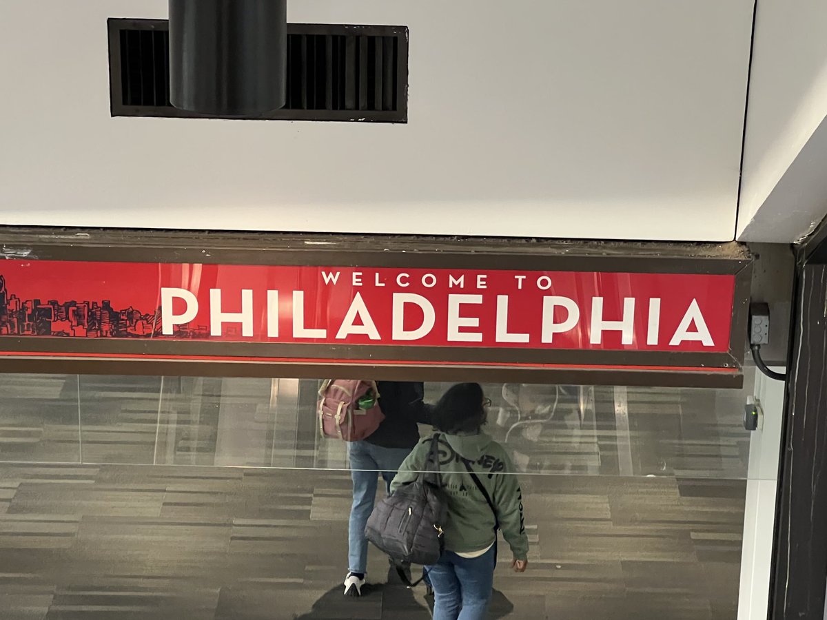 Tom Kelce tweet media