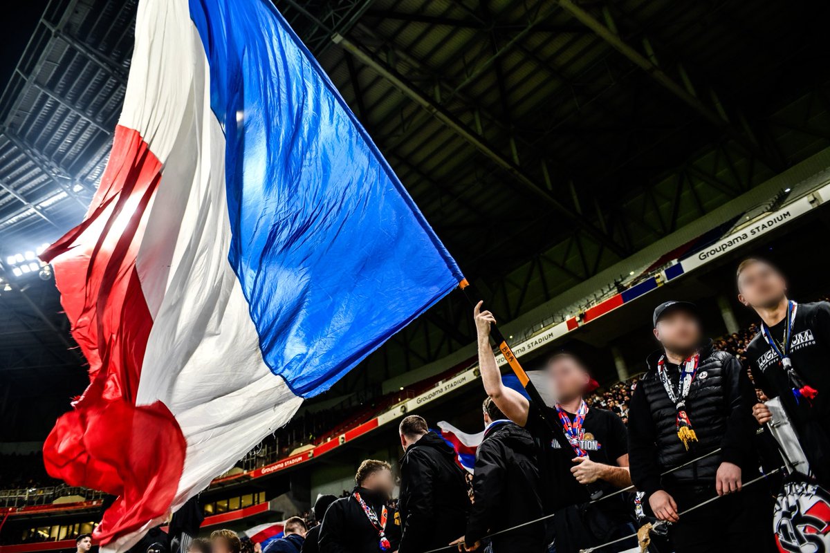 UltrasMadeinFR's tweet photo. ⚽ OL - Go Ahead Eagles (EL)
📢 Lyon 1950 !
📆 Jeudi 11 décembre
📸 @1950officiel
#OLGAE https://t.co/v6z7ThhEwL