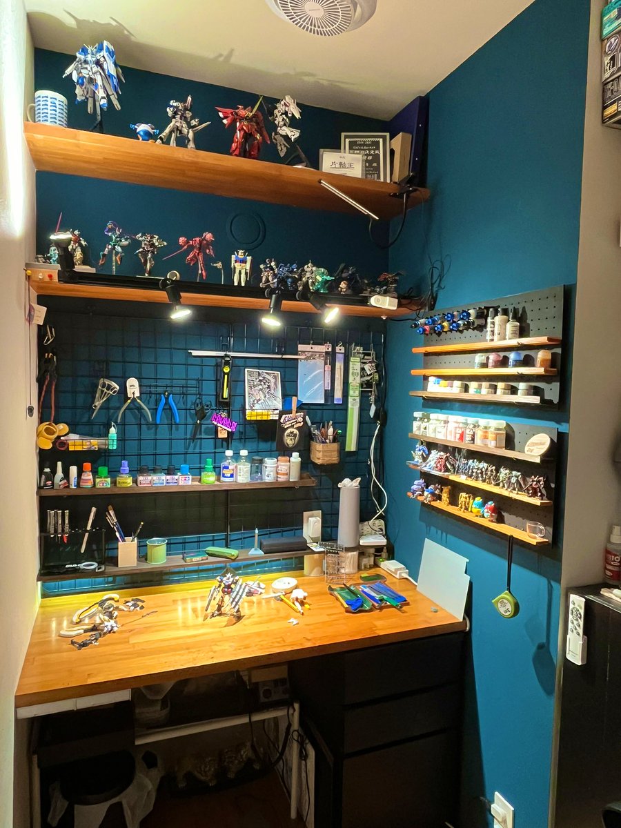 コージー tweet media