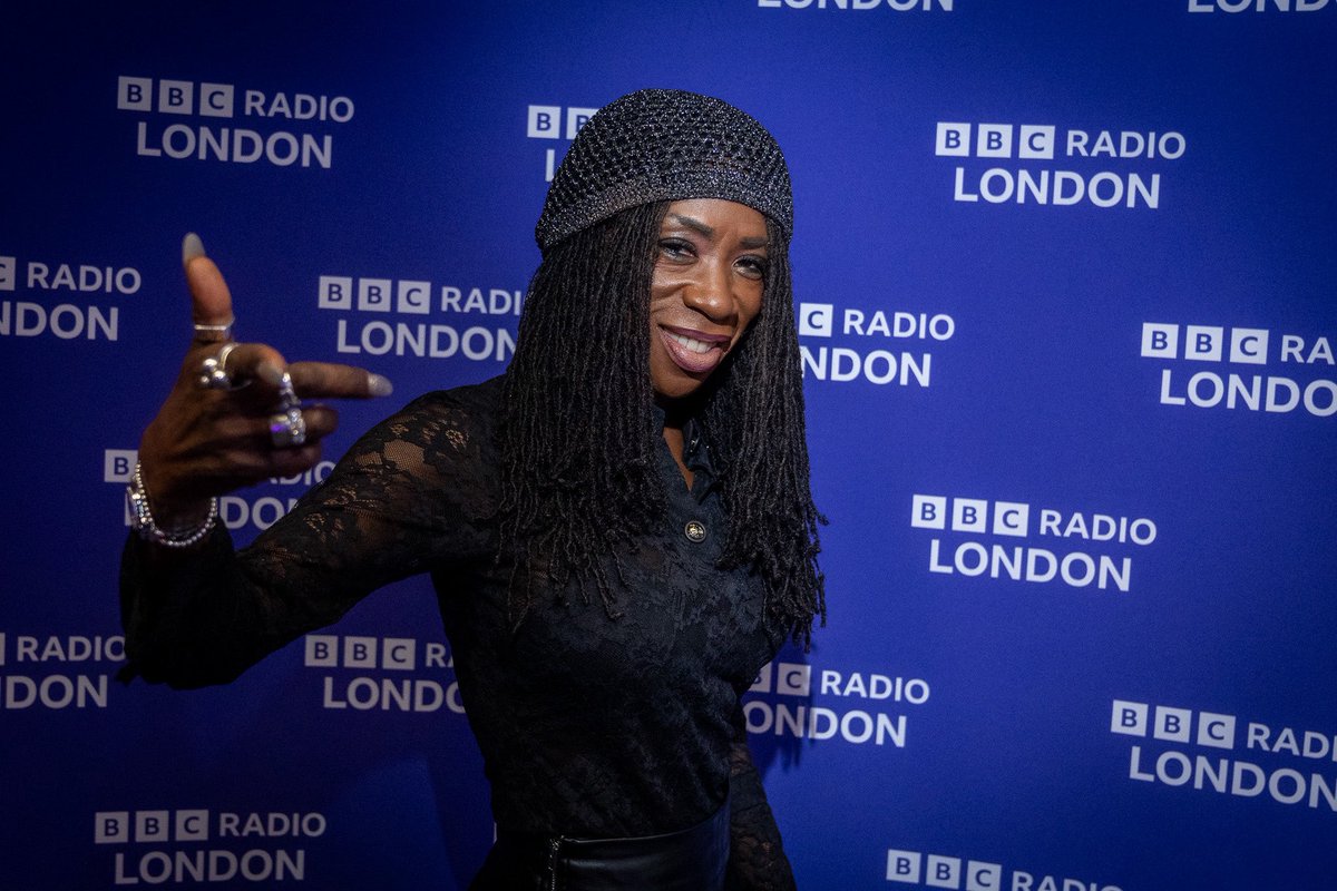 London Parade tweet media