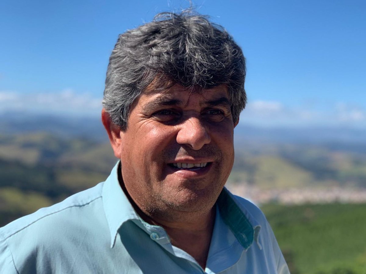 We are delighted to introduce Alvaro and Andres who are the growers behind Pomora's new range of specialty coffees. With SCA cupping scores in the high 80s and packed with polyphenols, they are as delicious as they are nutritious. #Coffee #CoffeeLovers