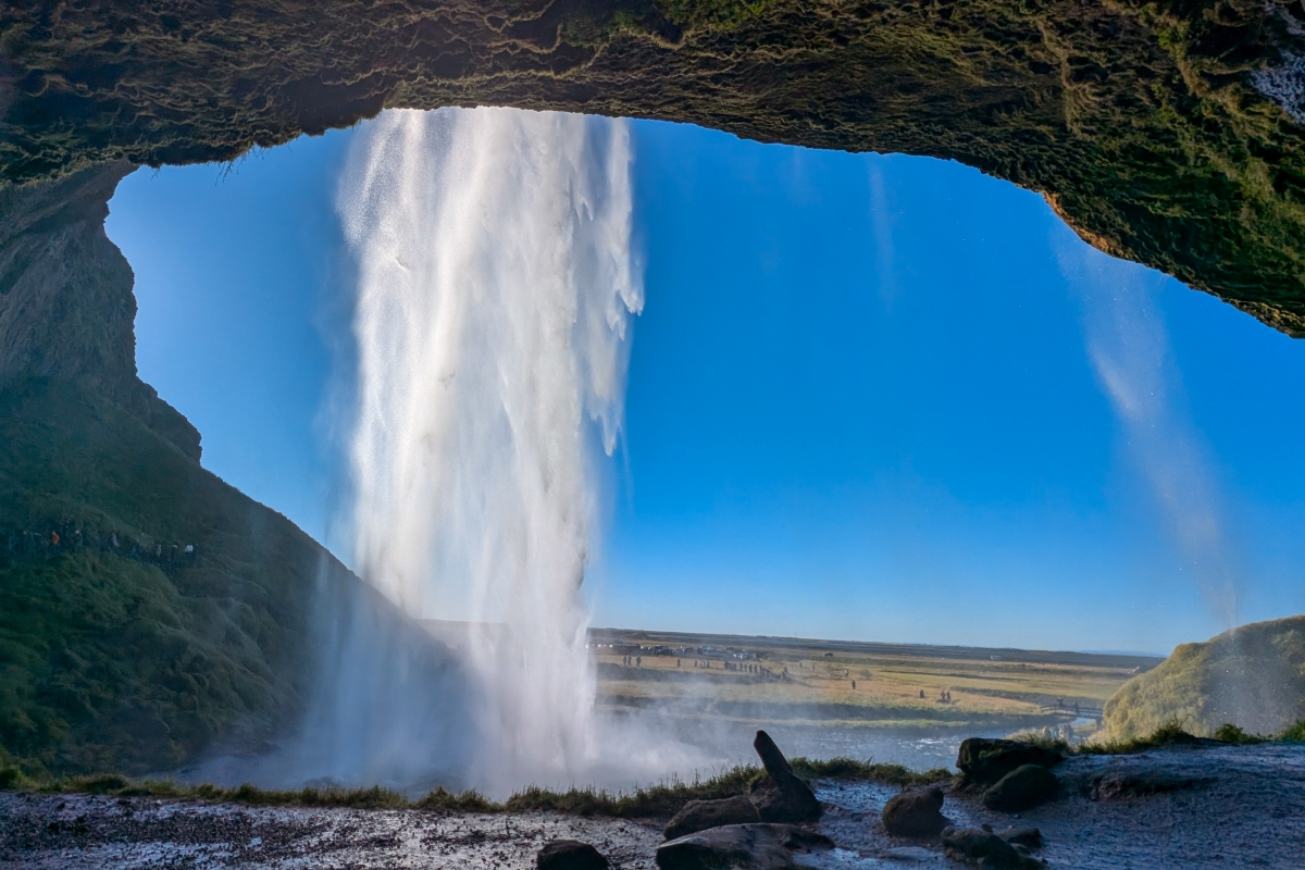SingingLehrerin's tweet image. Seljalandsfoss, Iceland, for #Framed #PMJWeeklyChallenge. @pmj_photos