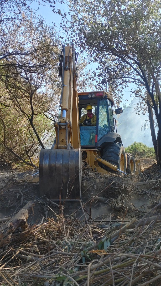 USFWSFire's tweet photo. If you’ve ever thought, “I wish my job involved bigger engines and fewer office chairs,” this one’s for you.
We’re #hiring a WG-09 Engineering Equipment Operator in LA!
🔥Apply by for this #firejob by 12/23 --> https://t.co/daEC1cGRFo
#NotYourOrdinaryJob @USFWSCareers https://t.co/3H0ge37QKI