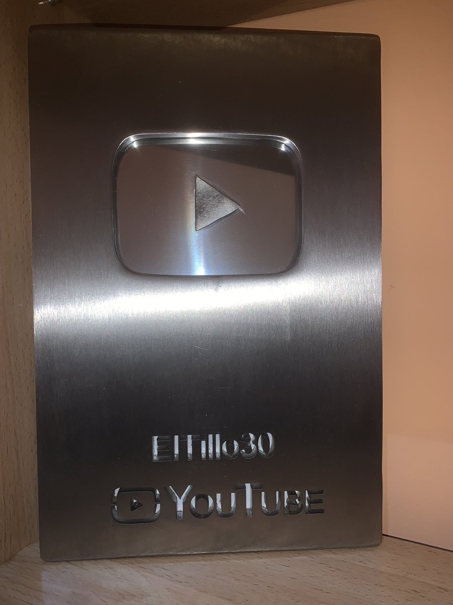ElTillo30's tweet photo. 😂😂 Gracias @YTCreadores
#aceroinoxidable https://t.co/efvwx5TQVk