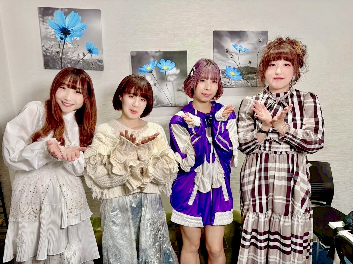 BroadbandStudio's tweet photo. 本日は昌美プロデュース朗読ライブ 「四季のstory #2」
でした！

それぞれの楽曲が1つの物語になり、
素敵なコラボとなりました♪
楽曲の世界観と映像も重なり、また違った角度から楽曲を楽しめたかと思います☺️
また転換中もたっぷりトークをお届け🌟
知らない一面が見れた!?一コマでした！
出演者のみなさま、お越しくださった皆様ありがとうございました！！

#昌美 #森あんぱん #大塚ゆう #果里～かりん～