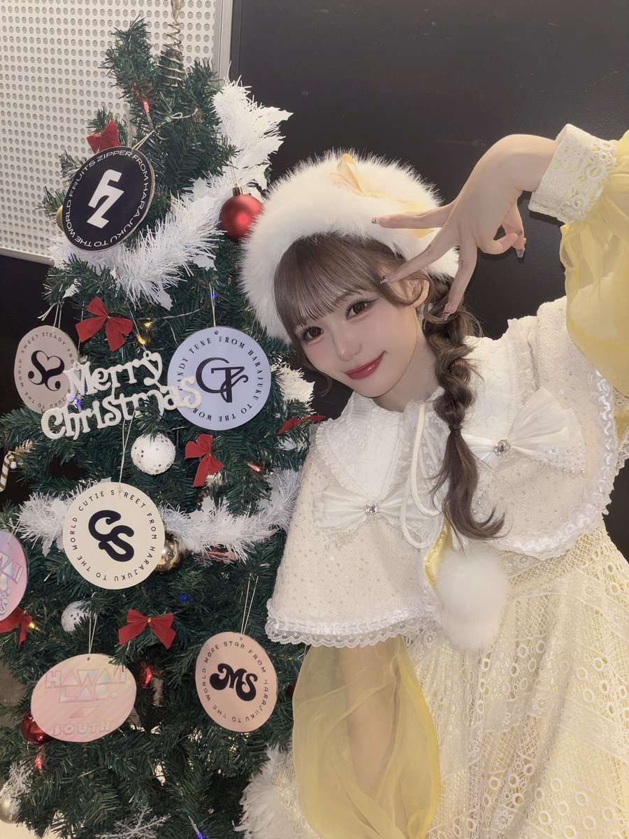 risa_cs1108's tweet photo. カワラボセッション
ありがとうございましたっ🎄️️꙳⟡

 #もあすた ちゃん
デビューおめでとうーーーっ！！！⭐️⸝⸝꙳

明日もよろしくお願いします◝☆ https://t.co/9M8x65x5dY