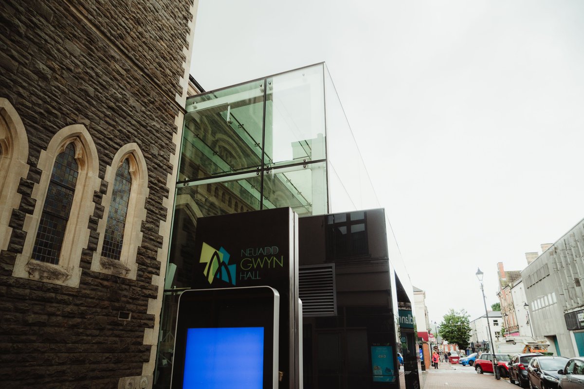 If you’re visiting the Dramatic Heart of Wales over the festive season, be sure to book tickets to this panto at the <a href="/GwynHall/">Gwyn Hall</a>.

🧞‍♂️ Gwyn Hall Panto - Aladdin

📆 Friday 2nd January – Sunday 12th January

📍 The Gwyn Hall, Neath

-

Os ydych chi'n dod i ymweld â Chalon Ddramatig