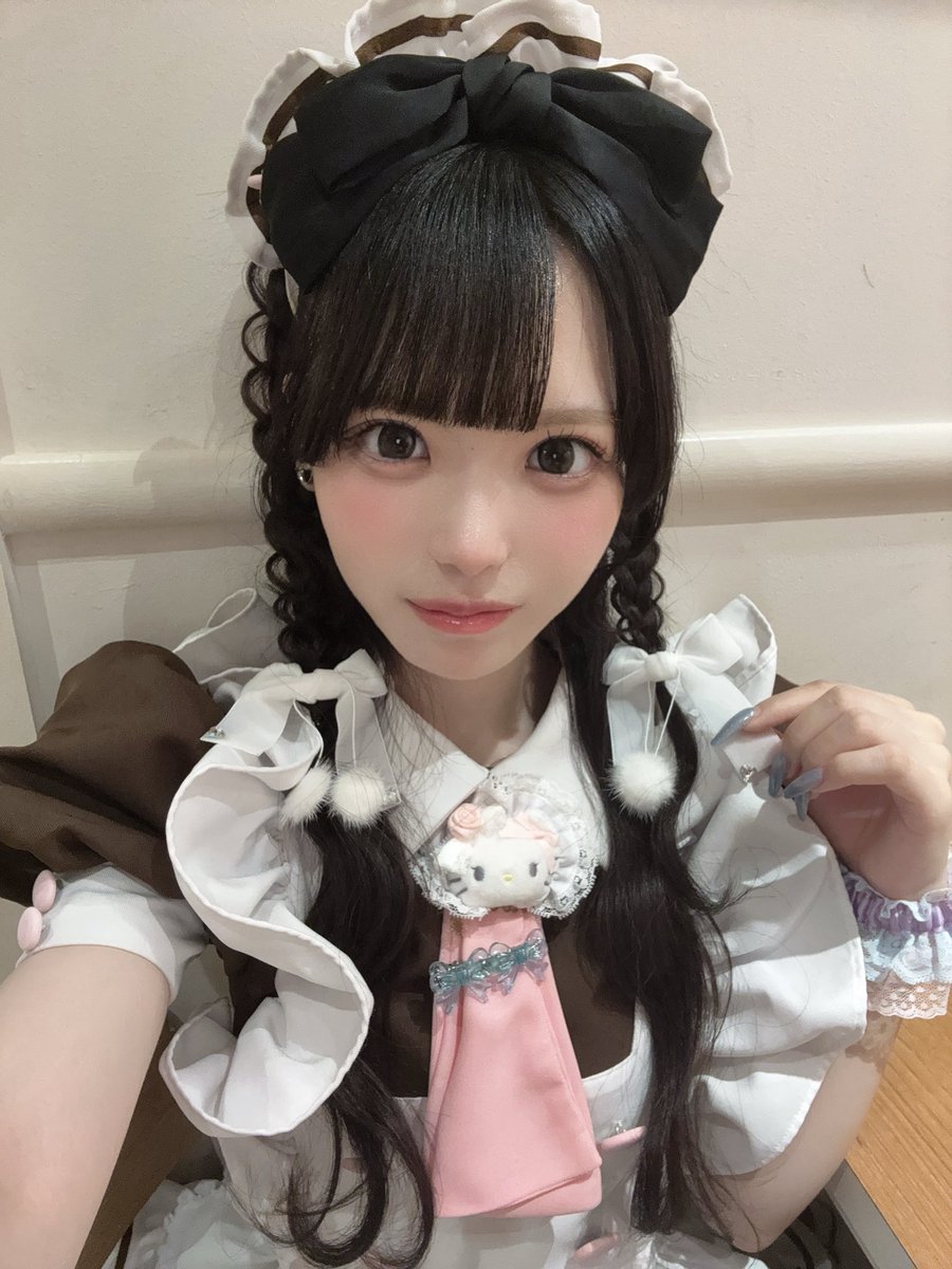 maid_konoe's tweet photo. あっとほぉーむカフェ見習いメイドのメイクレシピ🎶 https://t.co/NMbNzhkBfM