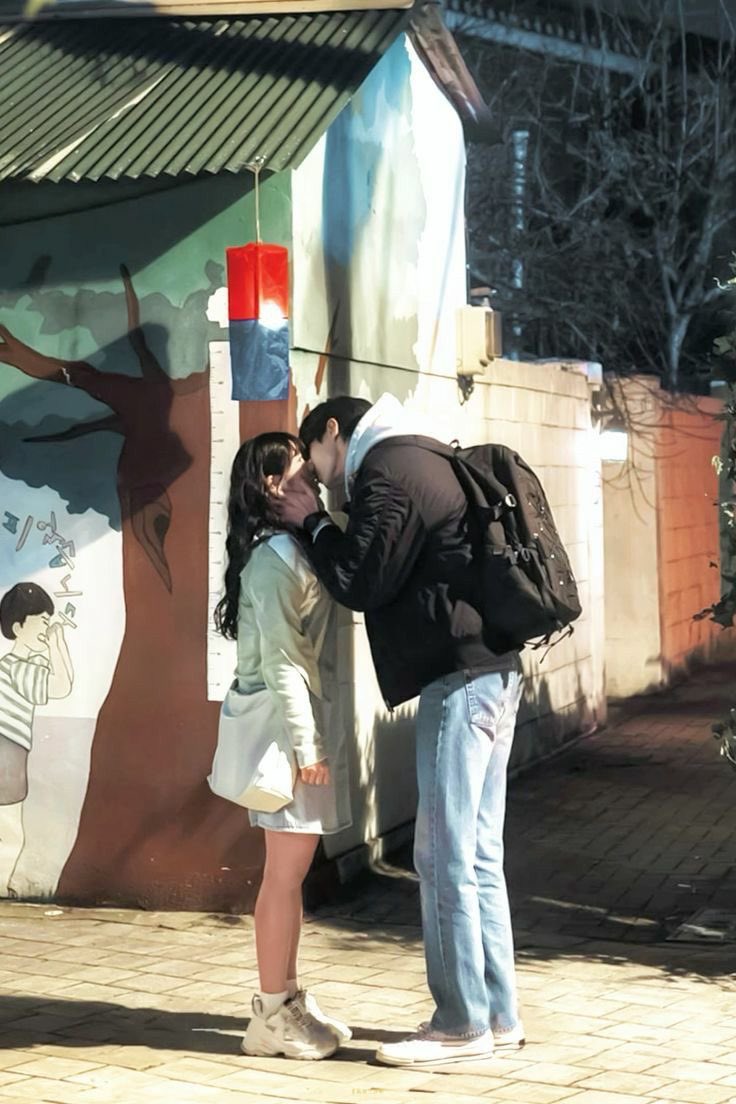 _clarich_'s tweet photo. the height difference we all deserve ♡ https://t.co/51T2Z5VFZy