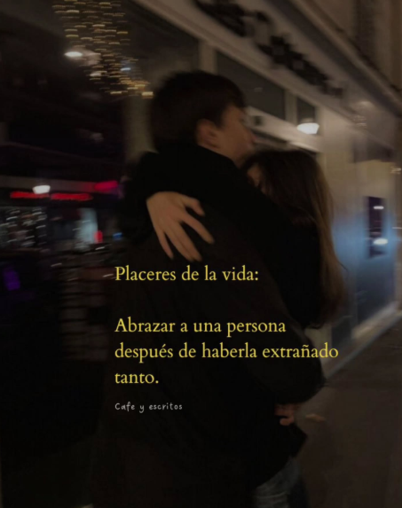 _distorsionada's tweet photo. Ese abrazo... es el hogar que uno espera🤍✨ https://t.co/CQq7F0gq5F
