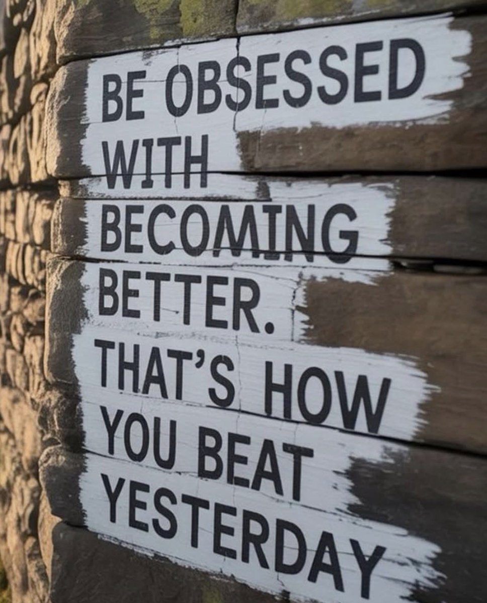 Thought of the Day
Happy Friday 
romonarobinson.com
 #authorunknown