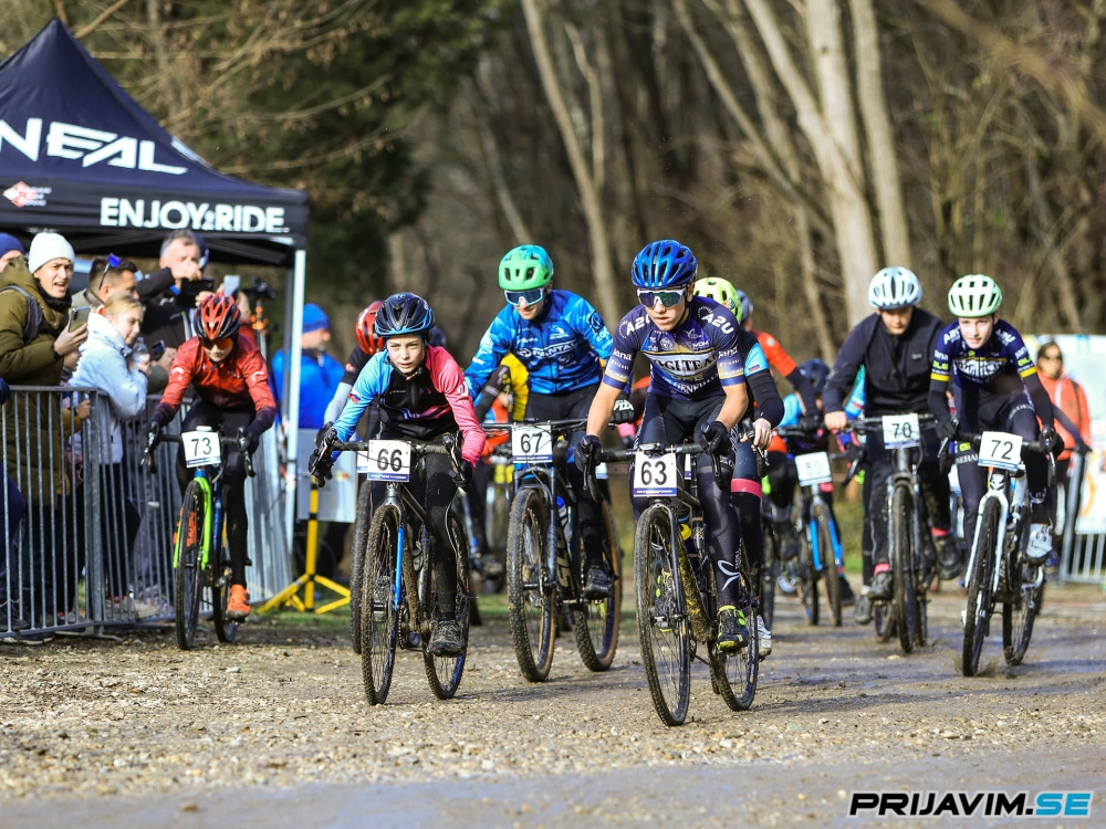 V nedeljo ob Soboškem jezeru za naslove državnih prvakov v ciklokrosu - prijavim.se - via @prijavim_se prijavim.se/index_page/new…