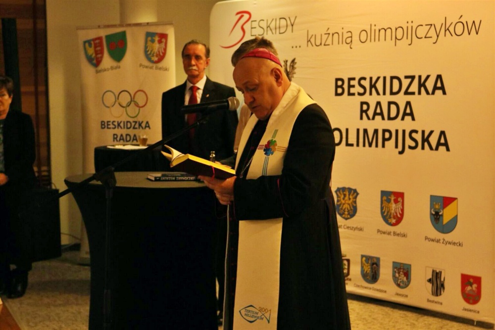 Świąteczno spotkanie Beskidzkiej Rady Olimpijskiej. Więcej na stronie diecezji diecezja.bielsko.pl/swiateczno-spo…