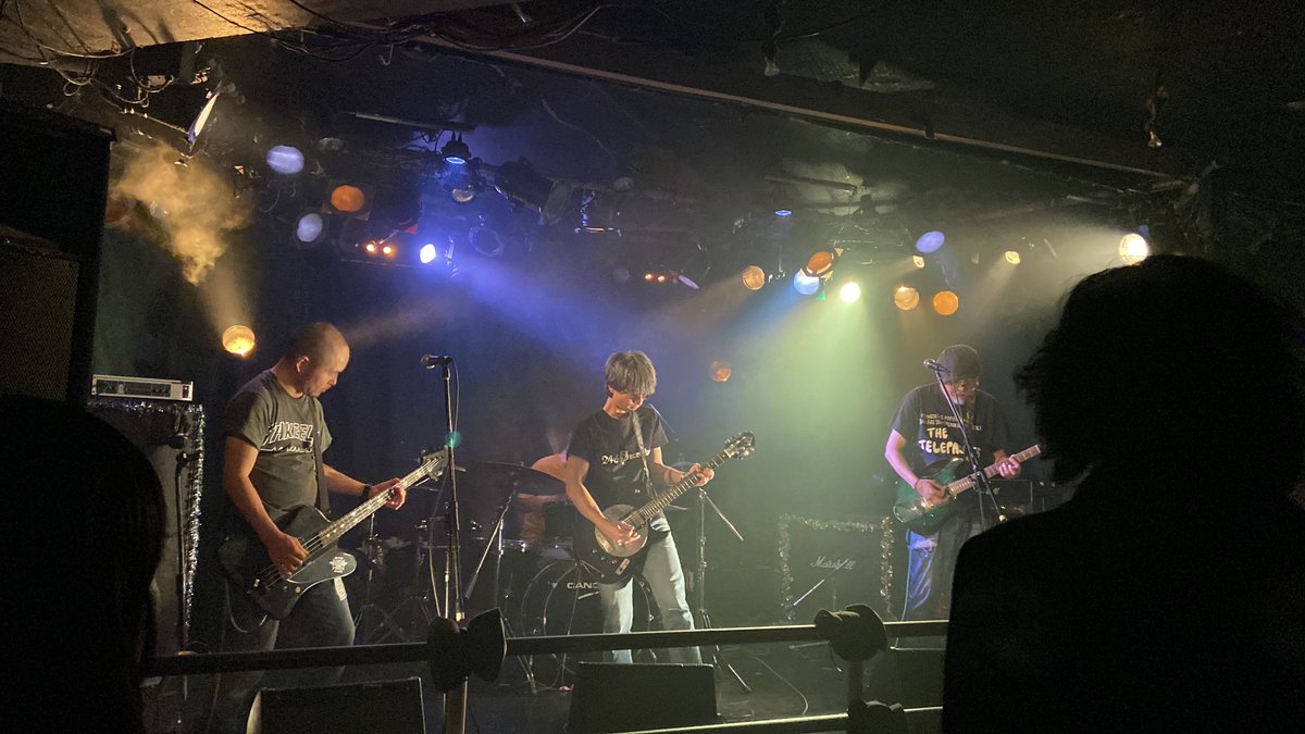 12/11 "SAINTS OF TEGANUMA 2025"
@池袋手刀
以下お写真は…†
1-2 gravel's end
3 nei naam
4 GLF Lesson
あと（写真ないけど）ダムダム団さんも楽しかったす！
ああ、来年は…スクラブ復活すると良いなあ😇