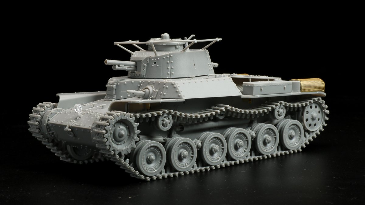 ドラゴンの大傑作、九七式中戦車チハが日本語のわかりやすい説明書が