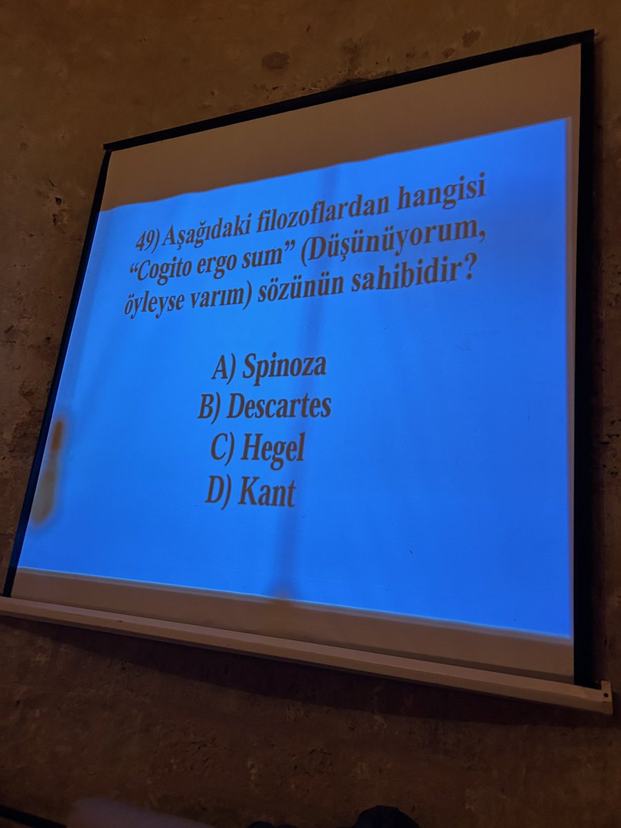 Dün akşam gerçekleştirdiğimiz Pop Quiz etkinliğinden kareler. Katılım gösteren herkese teşekkür ederiz. Bir sonraki etkinliğimizde görüşmek üzere.