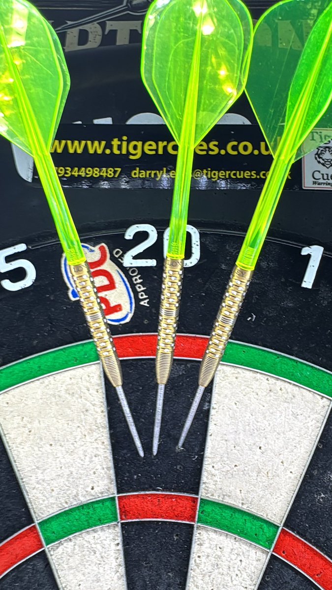 Season 1 giveaway winner: <a href="/RobbieD180/">RobbieD180</a> 🏆

Robbie’s taking home the Loxley Joker Part II (22g) via <a href="/thedartslounge/">The Darts Lounge Ltd</a> — absolute beauty of a set. Enjoy them mate, throw them well.

<a href="/LoxleyDarts/">Loxley Darts</a>