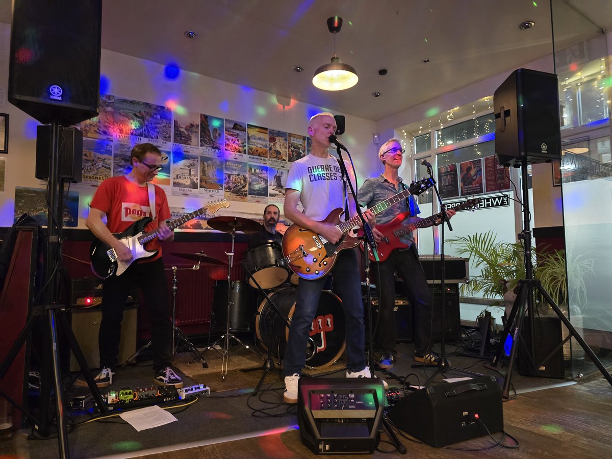 wheeltapperbar's tweet image. Happy Friday folks!

We are ready to spring into the weekend from 9pm tonight, as the awesome Pogo perform for us as part of our Steampunk Weekend! 
Oh and right on time, LIttle Brewing' Steampunk IPA will be ready to serve! 

fb.me/e/5n93LOxW9