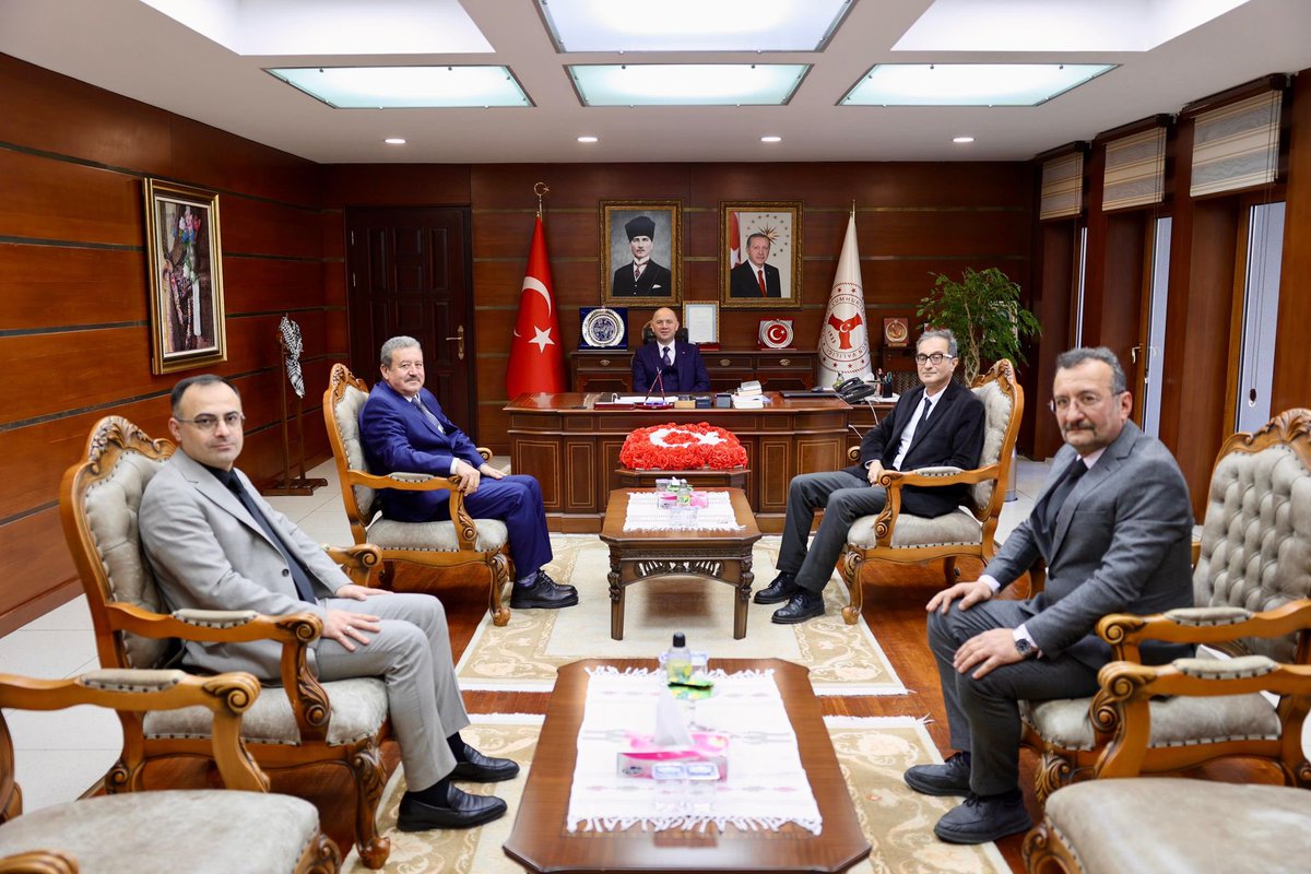 Tarım ve Orman Bakanlığı Başmüfettişleri Fatih Köseoğlu ve Dr. Ercüment Özdemir’e nazik ziyaretleri için teşekkür ediyorum.