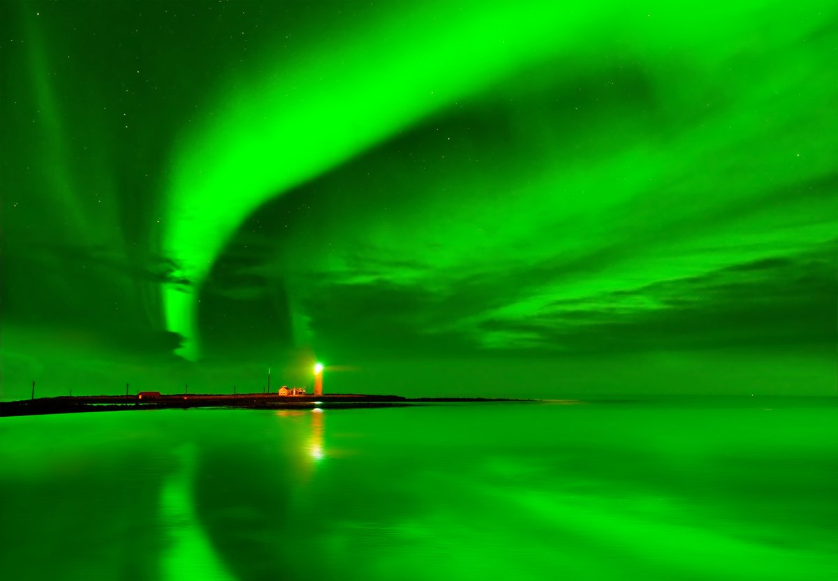 Aurora update for tonight (Dec 12)! 💚

We’re looking at Kp 4 “Active” conditions, with patchy clouds drifting across Iceland. If you find a clear window, you’ve got a real chance at a show. 🌌

#iceland #northernlights