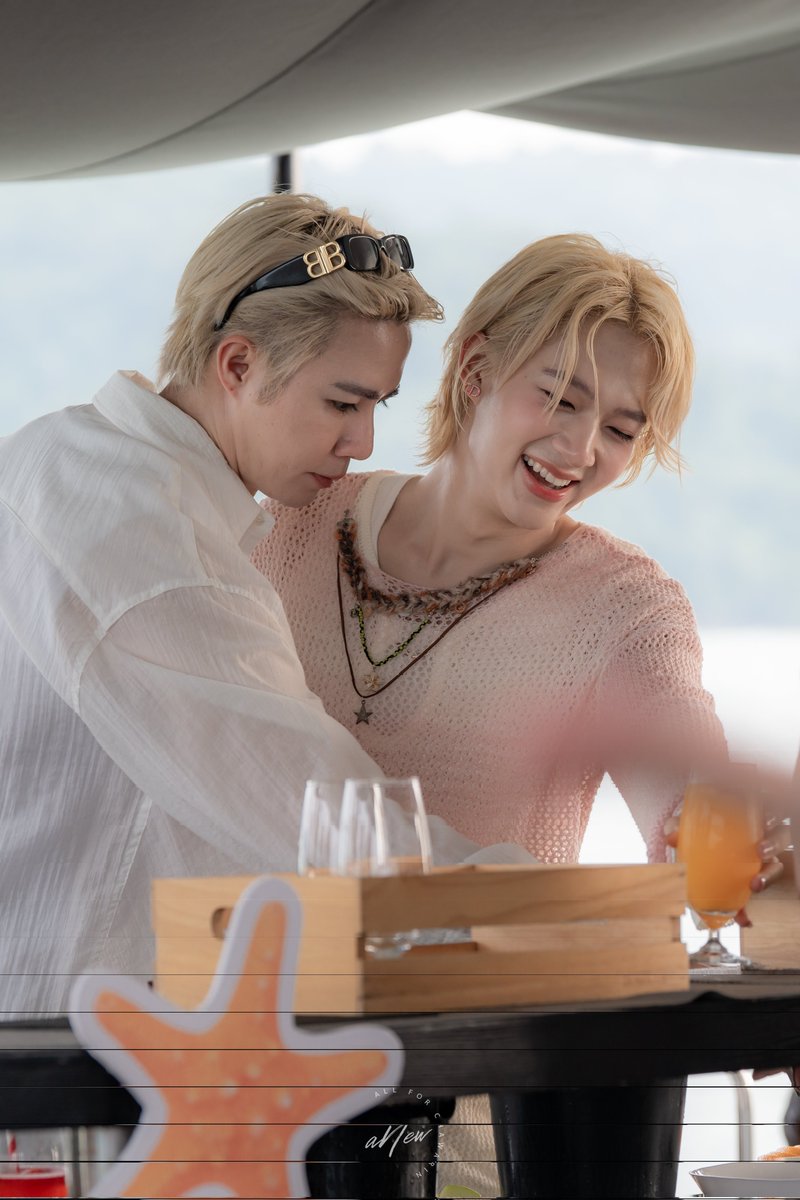 lorloryd's tweet photo. 10 อันดับคนที่ได้แฟนตรงสเปคที่สุด

อันดับที่ 1 นุนิว (พี่ซีเหมินแจฮยอนเมนยัยนิวมาก) https://t.co/XdygQRG5ea
