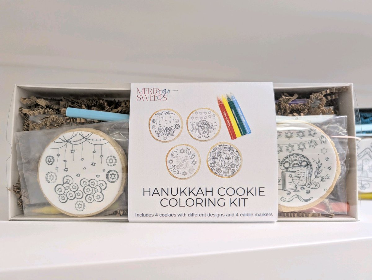 MerryGoSweets's tweet image. Our cookie coloring kits have been flying off the shelves. Imagine a mess-free craft for kids (and kids at heart) this holiday season...
#cookiekit #holidaycraft #coloringcookies #kidsholidayfun #christmascookies #hanukkahcookies #diy #cookiediy
