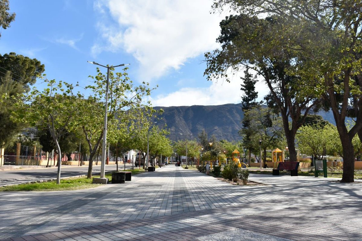 Hoy conmemoramos el 156 aniversario del Departamento General San Martín, su comunidad demuestra día a día una admirable fortaleza y determinación para luchar en la adversidad, con amor a su pueblo a su historia, y su tradición. 
Que esa tenacidad siga inspirando su desarrollo y