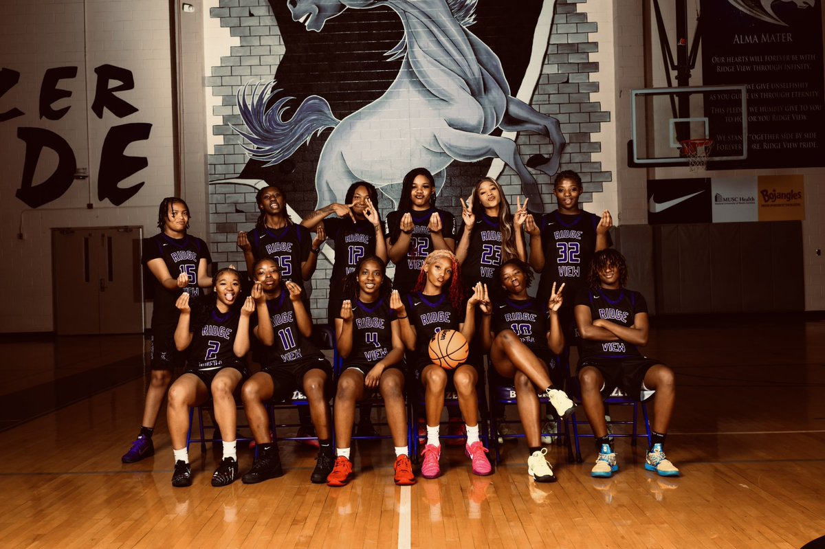 ihoopsimone23 tweet media