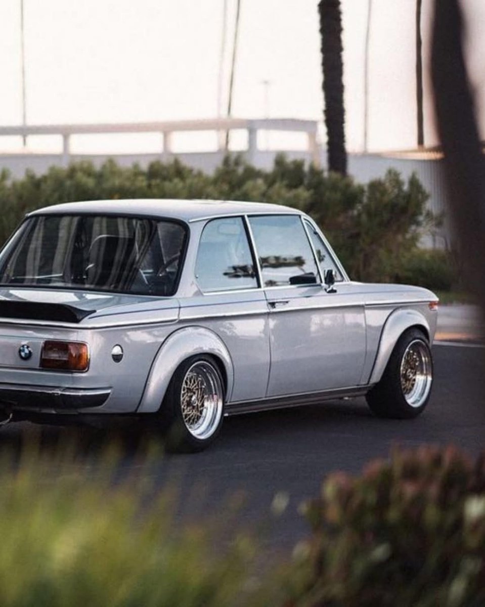 🇩🇪 #BMW 2002