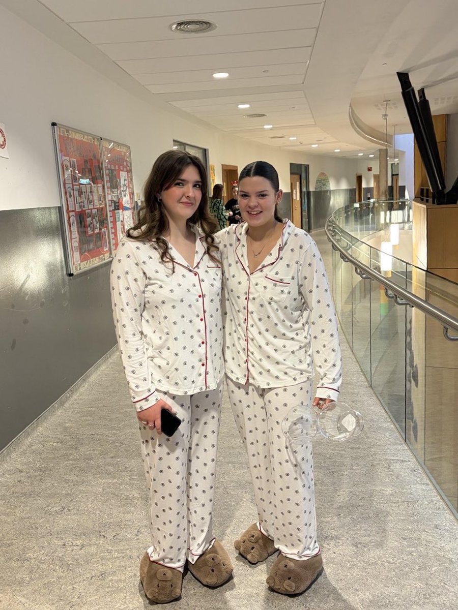 CVHS School Captains tweet media