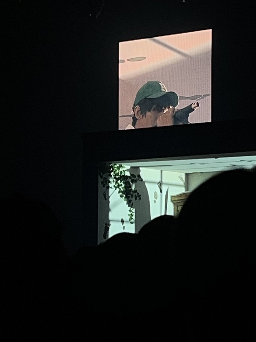 까만흔적을 부르는 까만흔적